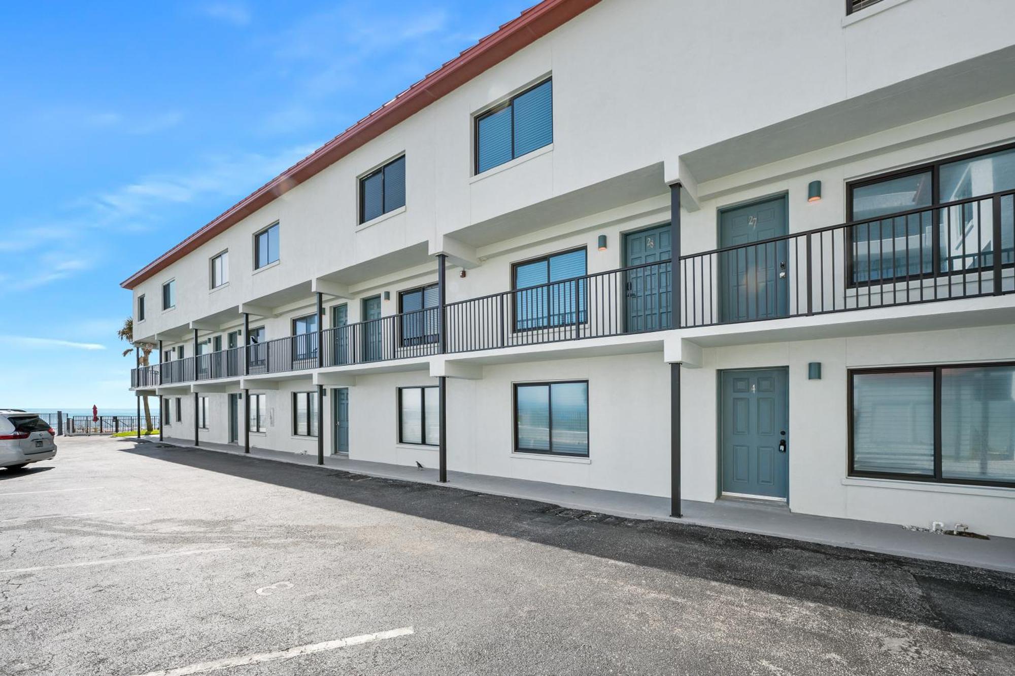 Oceanfront Daytona Beach Condo With Beach Views! 外观 照片